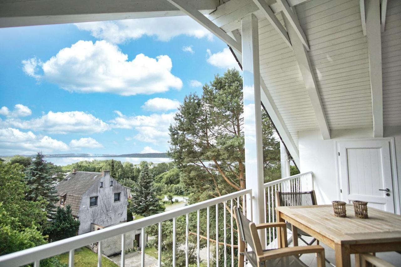 Moderne Ferienwohnung Mit Balkon, Meerblick - Ferienresidenz Zwei Boddenfewo 1-5 Lietzow 外观 照片