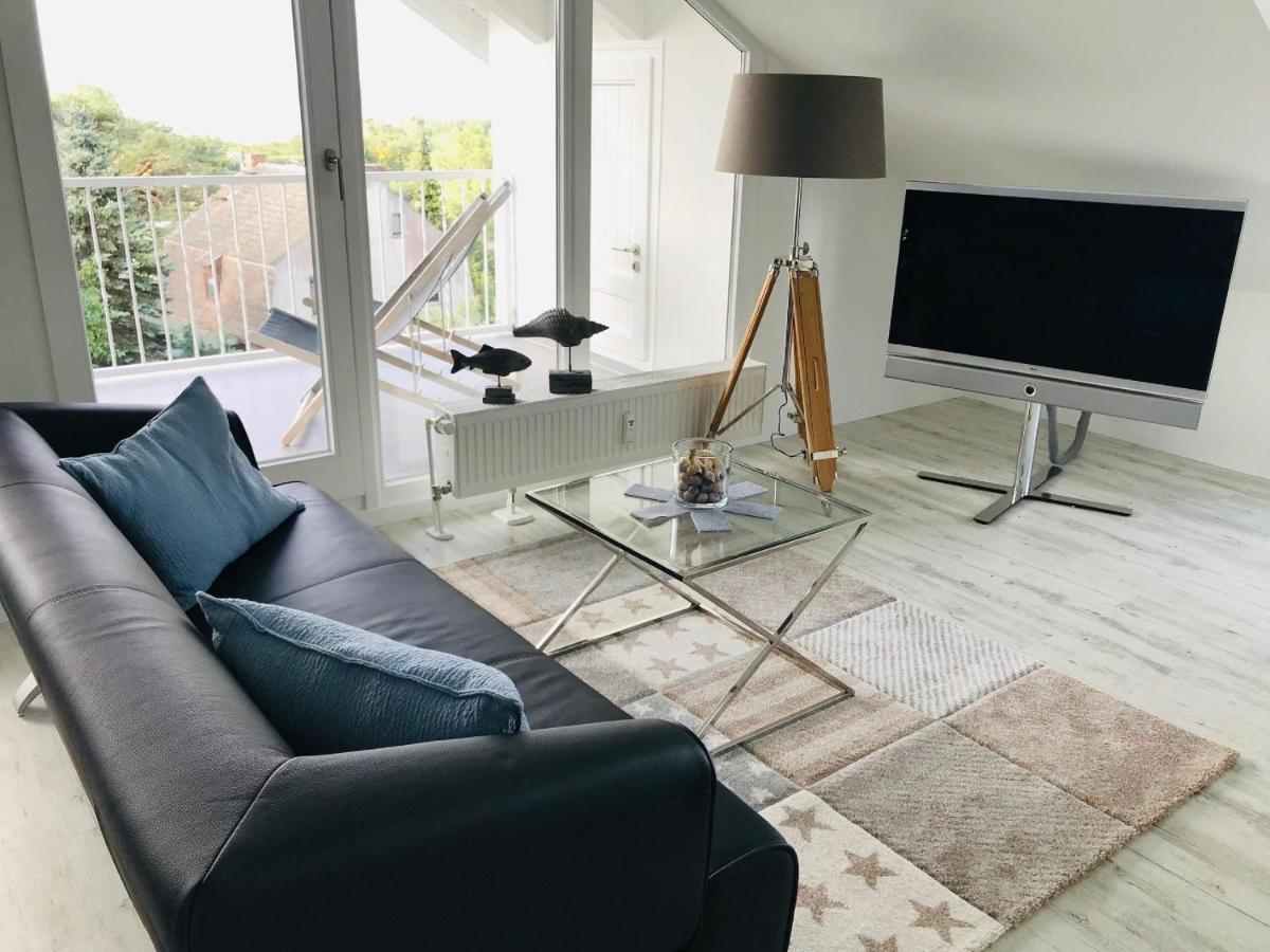 Moderne Ferienwohnung Mit Balkon, Meerblick - Ferienresidenz Zwei Boddenfewo 1-5 Lietzow 外观 照片